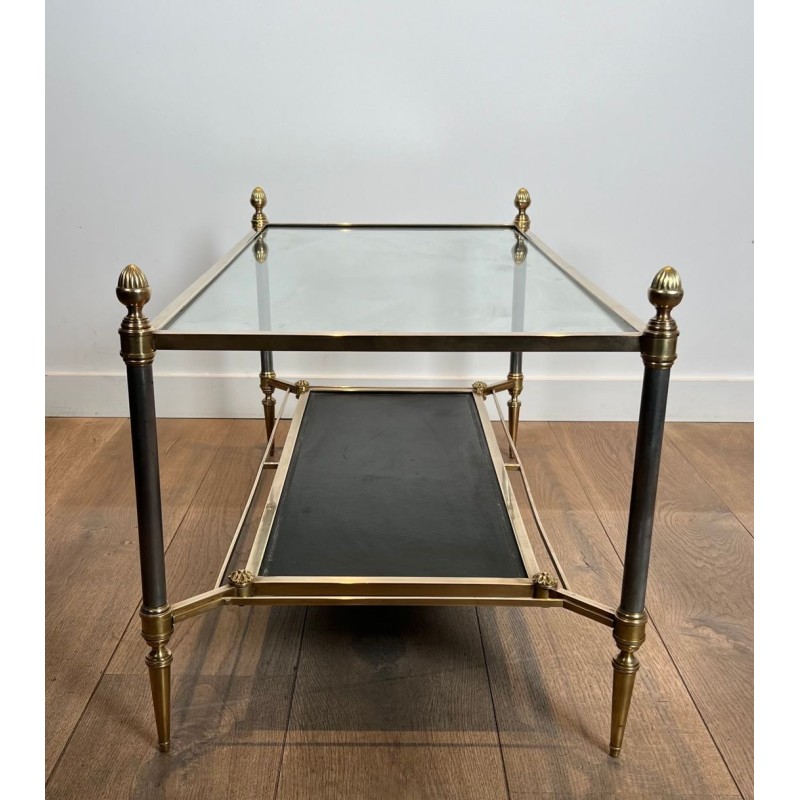Table Basse Néoclassique Laiton, Verre et Cuir Noir Bordé Or, Maison Jansen, vers 1940 | Maison BARROIS