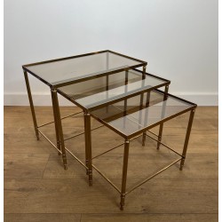 Suite de Tables Gigognes Néoclassiques en Laiton, Maison Jansen, vers 1940