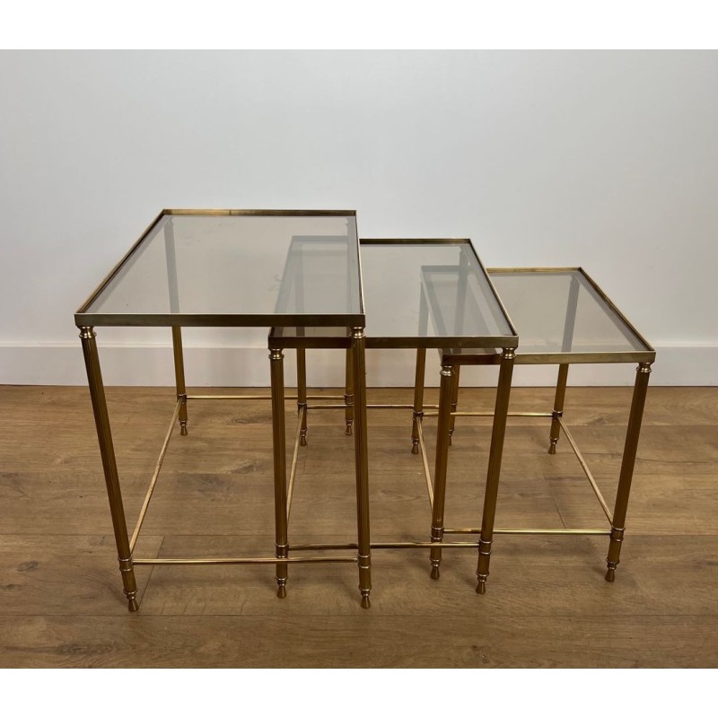Suite de Tables Gigognes Néoclassiques en Laiton, Maison Jansen, vers 1940