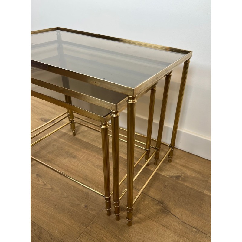Suite de Tables Gigognes Néoclassiques en Laiton, Maison Jansen, vers 1940
