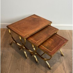 Tables Gigognes Métal Doré Pieds Griffes Cuir, Attribuées Maison Jansen, vers 1940