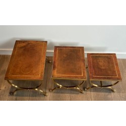 Tables Gigognes Métal Doré Pieds Griffes Cuir, Attribuées Maison Jansen, vers 1940