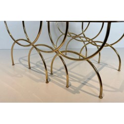 Suite Tables Gigognes Néoclassiques Laiton Piétement Arqué, Travail Français, vers 1970