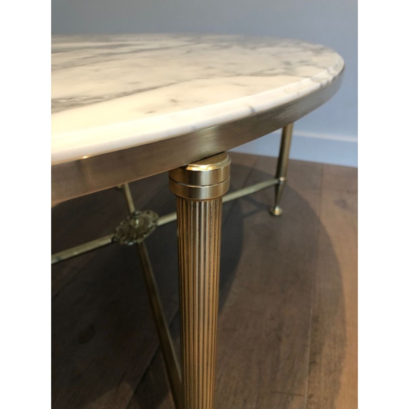 Table Basse Ovale Néoclassique en Laiton et Marbre de Carrare, Maison Jansen, France vers 1940