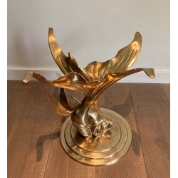 Table Basse en Laiton Sculpté à Base de Poisson et Plateau de Verre Rond, France vers 1970