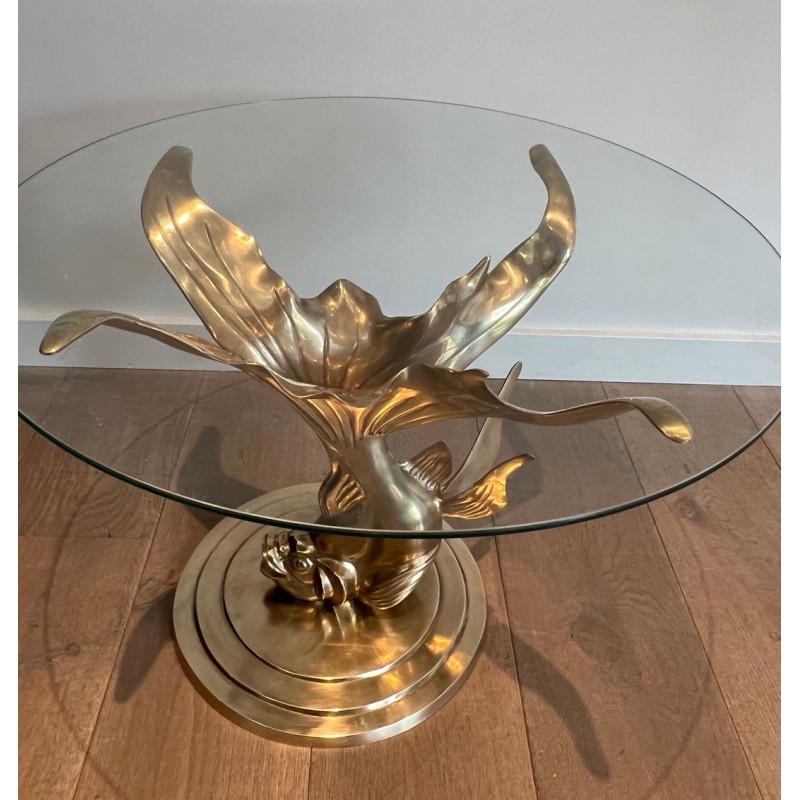 Table Basse en Laiton Sculpté à Base de Poisson et Plateau de Verre Rond, France vers 1970