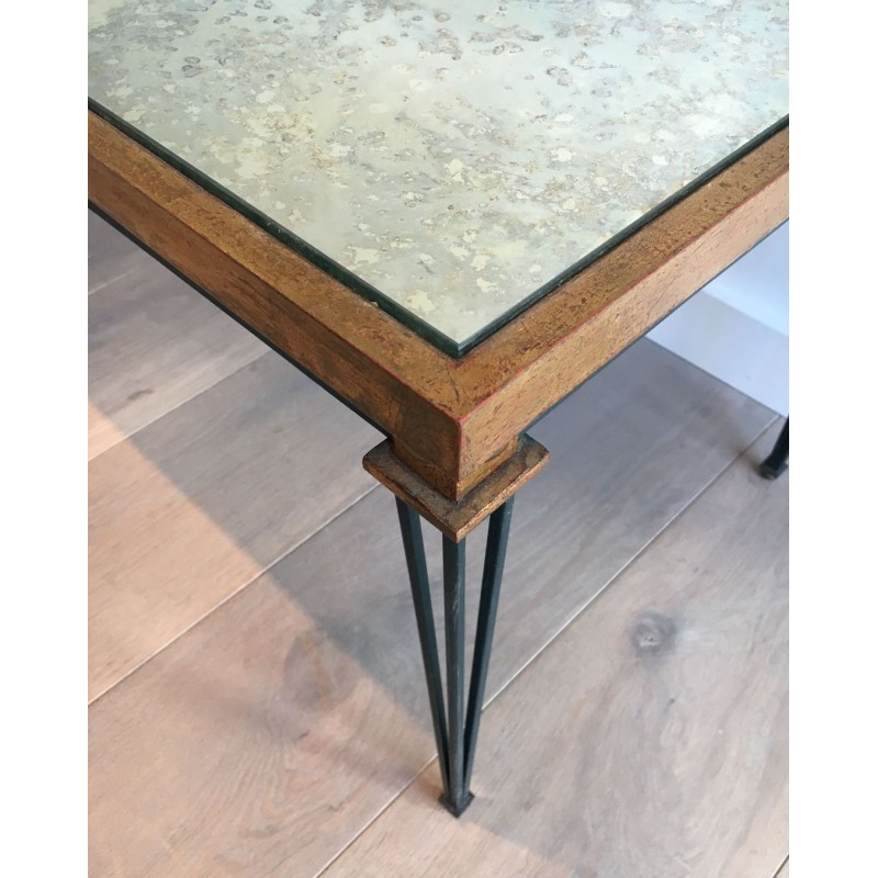 Table Basse en Acier Patiné et Doré à Plateau Miroir Ancien, dans le Goût de Jacques Quinet, vers 1940