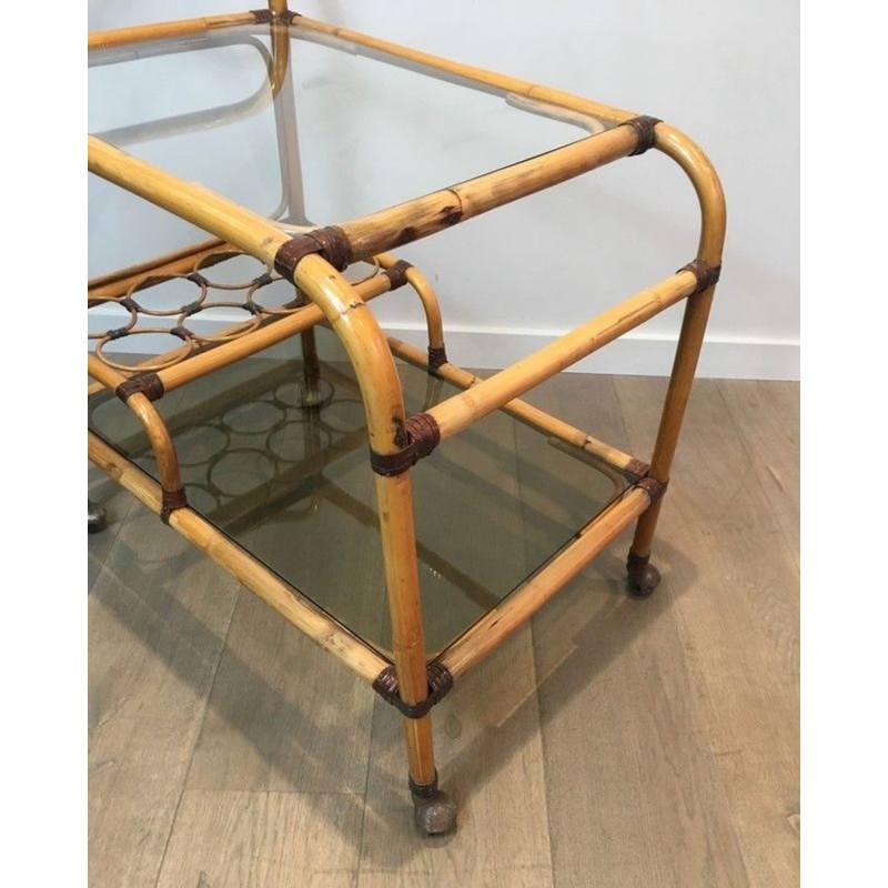 Table Roulante en Rotin à Panneaux d’Anneaux Entrelacés et Liens de Cuir, France circa 1950