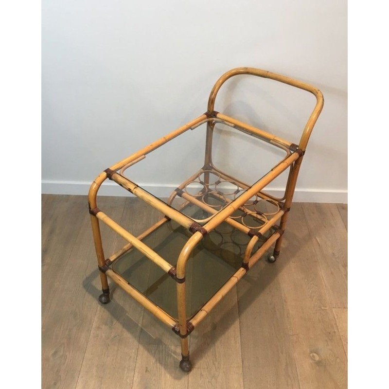 Table Roulante en Rotin à Panneaux d’Anneaux Entrelacés et Liens de Cuir, France circa 1950