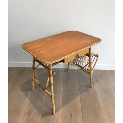 Bureau en Rotin avec Porte-Revues Intégré et Tiroir, France circa 1970