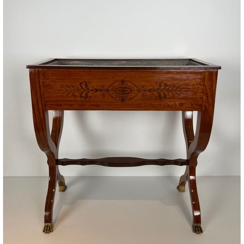 Mahogany Jardinière with Amaranth Marquetry, «X» Base and Gilt Bronze Claw Feet, Charles X Period
