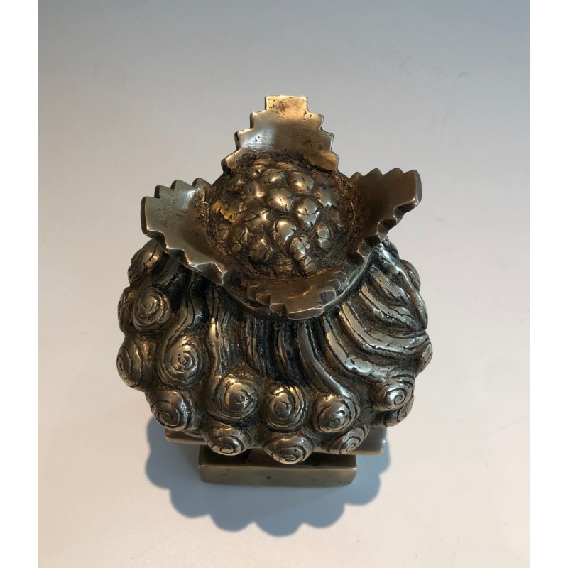 Buste en Bronze d’un Monarque Barbu Couronné, Travail Français, vers 1940