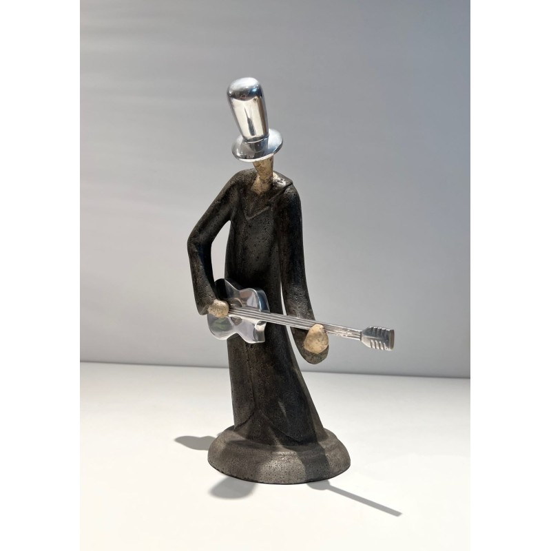 Sculpture Représentant un Guitariste 