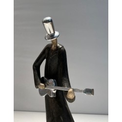 Sculpture Représentant un Guitariste 