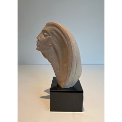 Terracotta Bust of a Woman in Ancient Egyptian Style, Austin Productions, 1980