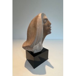 Sculpture en Terre Cuite représentant Un Visage de Femme