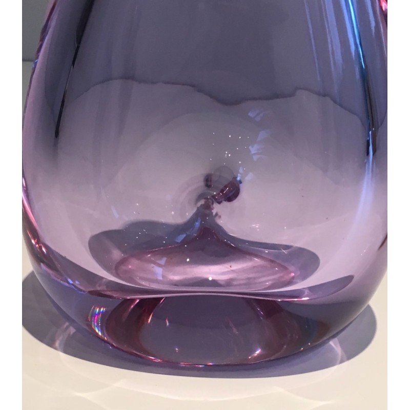 Vase Moderniste Piriforme en Verre Teinté Améthyste, France vers 1970