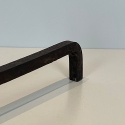 Paire de Chenets Modernistes en Fer Forgé Noirci à Anneaux et Bases Tripodes, vers 1970