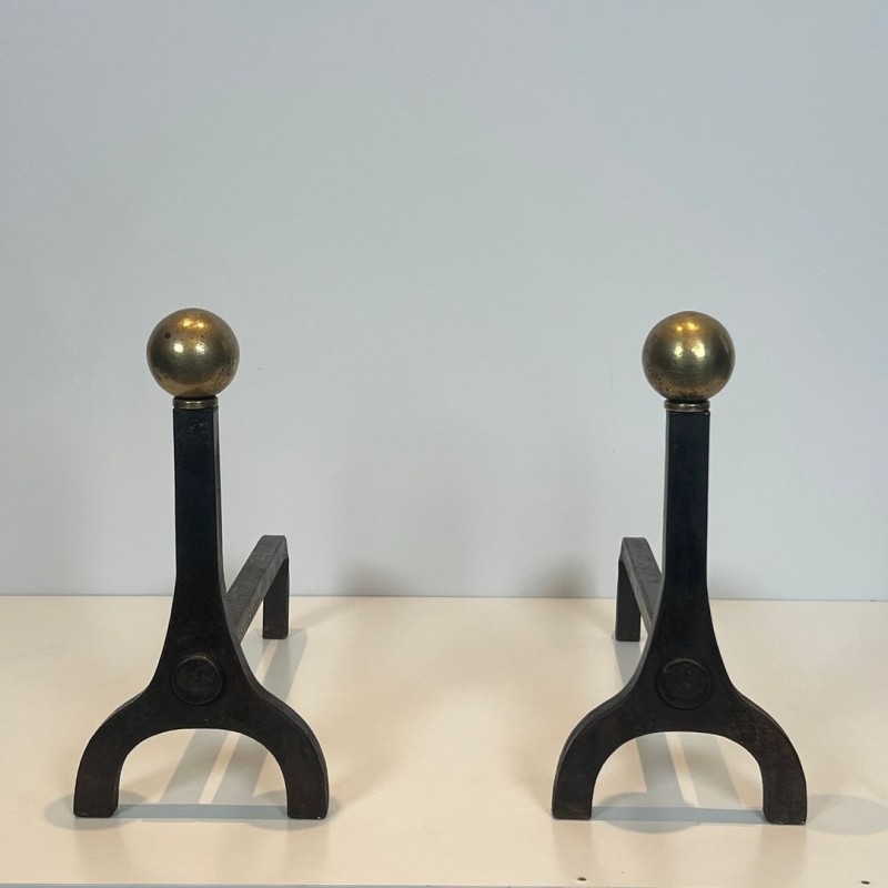 Paire de Chenets Modernistes en Acier et Laiton à Boule par Jacques Adnet, vers 1940