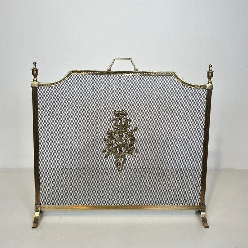 Louis XVI Style Brass Fireplace Screen with Mesh and Neoclassical Appliqués, Maison Jansen Style, circa 1940