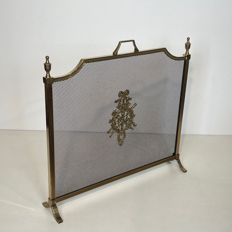 Louis XVI Style Brass Fireplace Screen with Mesh and Neoclassical Appliqués, Maison Jansen Style, circa 1940