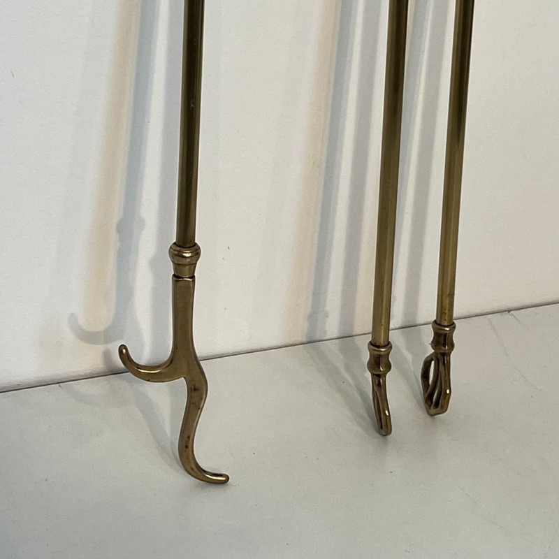 Neoclassical Brass Fireplace Companion Set with Horse Head Finials and Ball Finial Stand, circa 1950