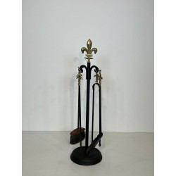 Neoclassical Fireplace Companion Set with Fleur-de-Lys Finial in Black and Brass, circa 1970