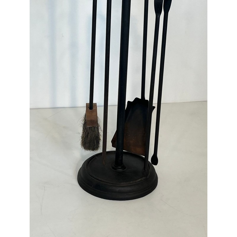 Neoclassical Fireplace Companion Set with Fleur-de-Lys Finial in Black and Brass, circa 1970