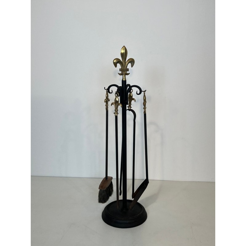 Neoclassical Fireplace Companion Set with Fleur-de-Lys Finial in Black and Brass, circa 1970