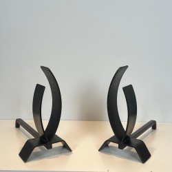 Pair of Modernist Flame-Form Steel Andirons on Flat Base, French, circa 1970