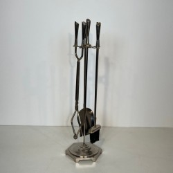 Nécessaire de Feu Moderniste sur Socle Chromé, Travail Français vers 1970