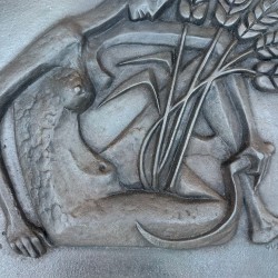 Plaque de Foyer Art Déco en Fonte, Nu Allégorique de la Moisson, Fonderie Stern, vers 1950