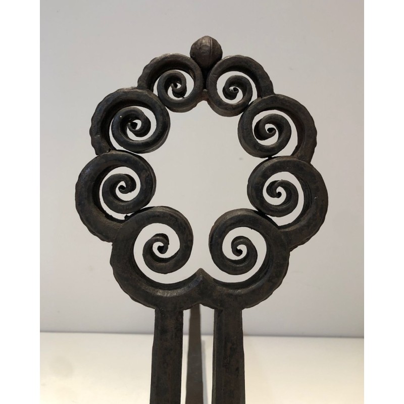 Paire de Chenets en Fer Forgé Art Nouveau à Volutes Circulaires, Signés Wanner Genève