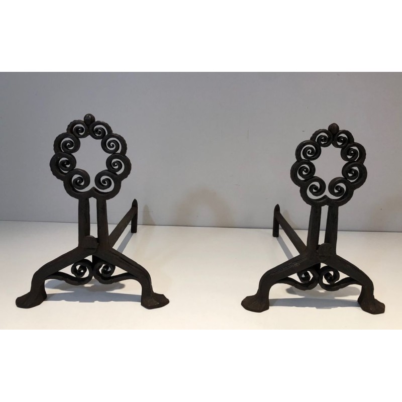 Paire de Chenets en Fer Forgé Art Nouveau à Volutes Circulaires, Signés Wanner Genève