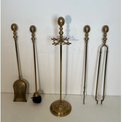 Nécessaire de Feu de Style Néoclassique en Laiton à Finiales en Pomme de Pin Sphérique, Goût Baguès