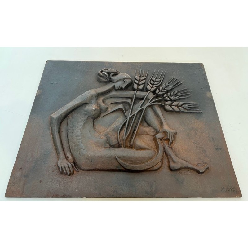Modernist Cast Iron Fireback with Nude Woman Harvesting, Foundry Stern, Signed Quellier