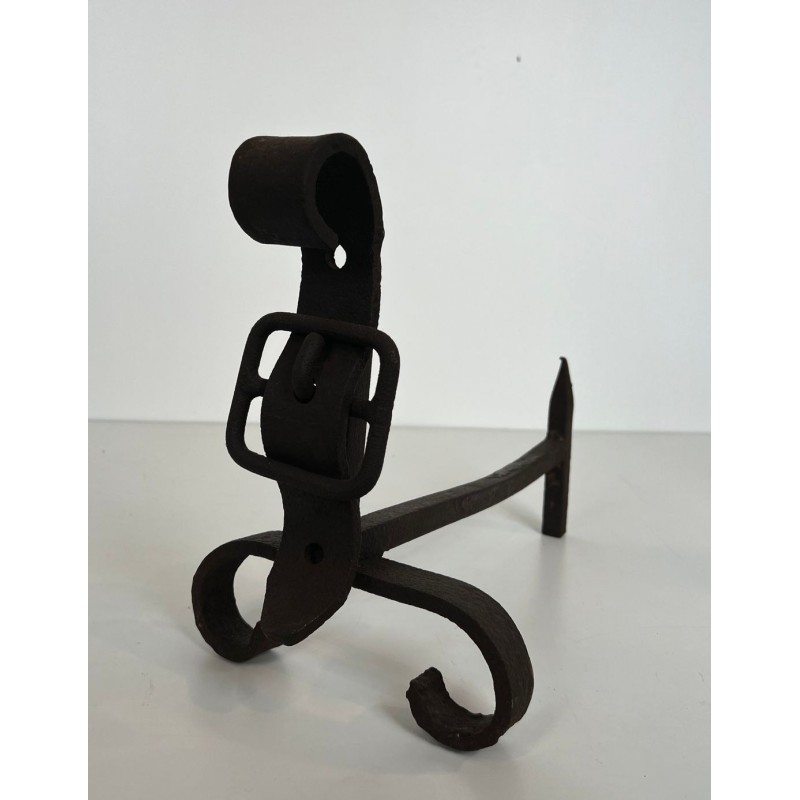 Paire de Chenets Modernistes en Fonte et Fer Forgé à Motif de Boucle de Ceinture