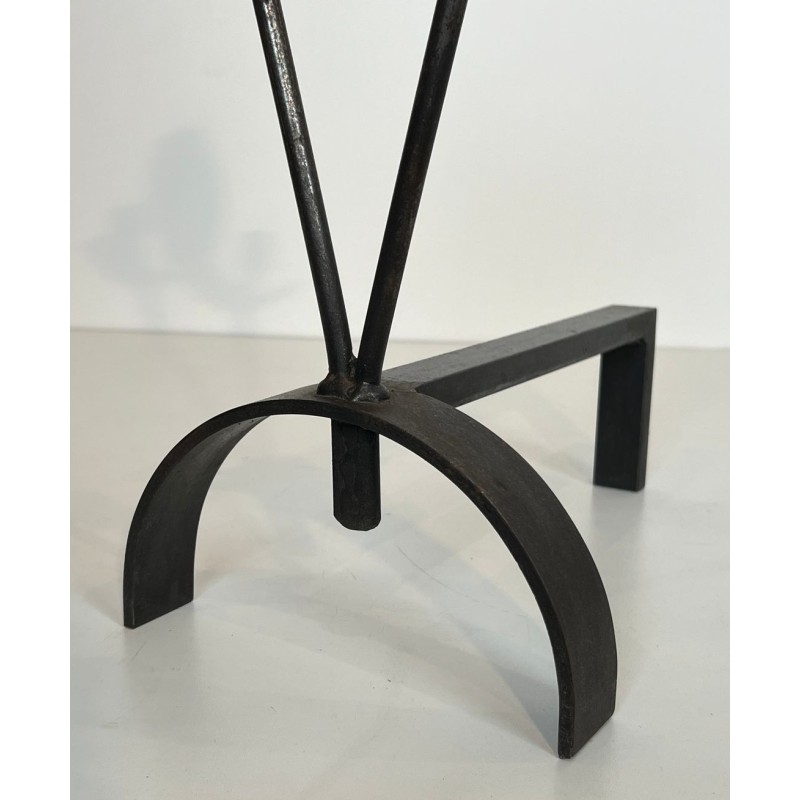 Paire de Chenets Modernistes en Fer Forgé à Boucle et Branches à Boules