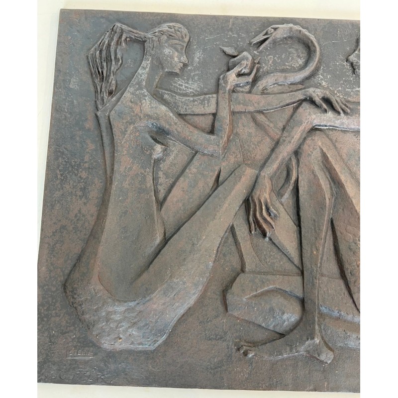 Plaque de Cheminée en Fonte Moderniste, Adam et Ève, Signée et Éditée par Stern