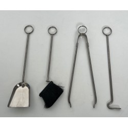 Nécessaire de Feu Design à Portant en Verre Trempé et Outils en Chrome