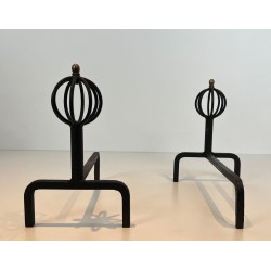 Paire de Chenets en Fer Forgé à Finials Lanterne Globe dans le Goût de Jean Royère