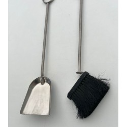 Nécessaire de Feu Design à Portant en Verre Trempé et Outils en Chrome